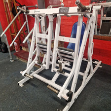 Hammer Strength Hip/Leg Press